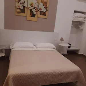 2* Frühstückspension La Baia Di Partenope