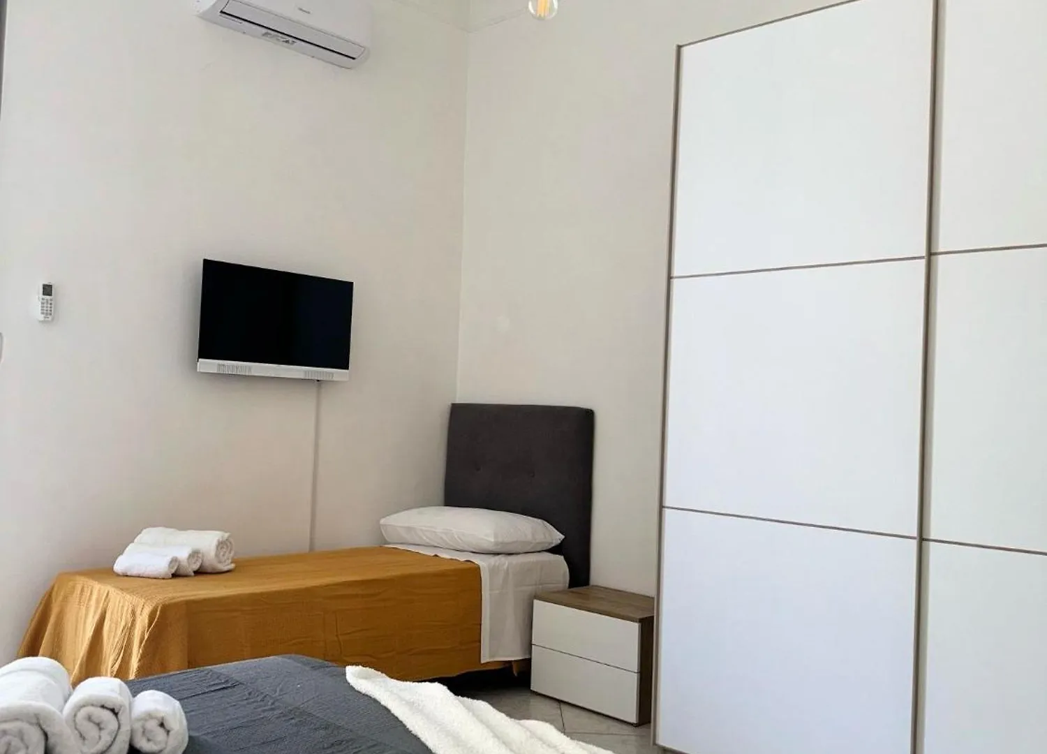 Holiday House Station Naples Apartment